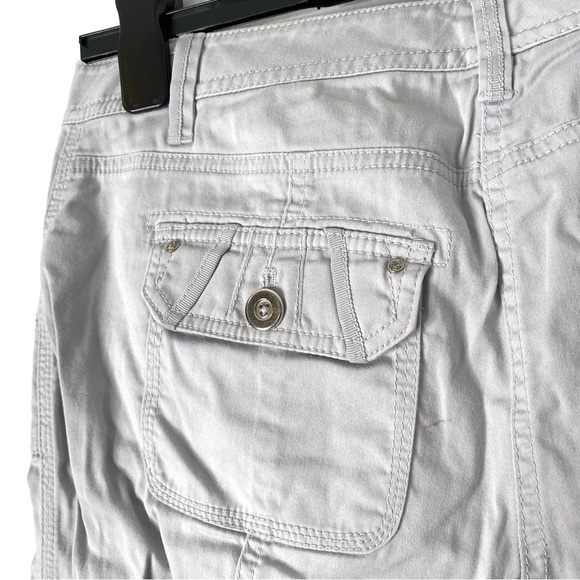 WHBM Grey Crop Leg Cargo Utility Pants - Picture 8 of 11